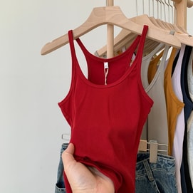 【中國直郵】 親太太 純色吊帶背心 U領細肩帶上衣 M碼 紅色