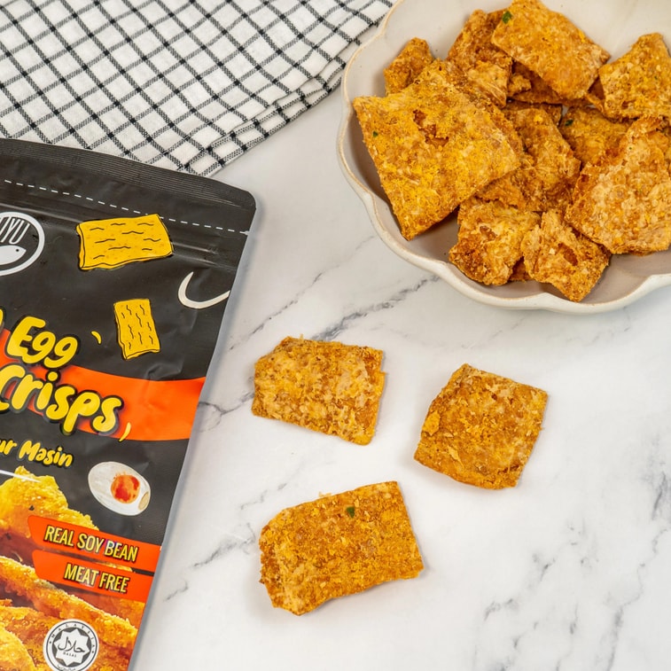 马来西亚OYU 咸蛋黄鱼皮脆 70g 3