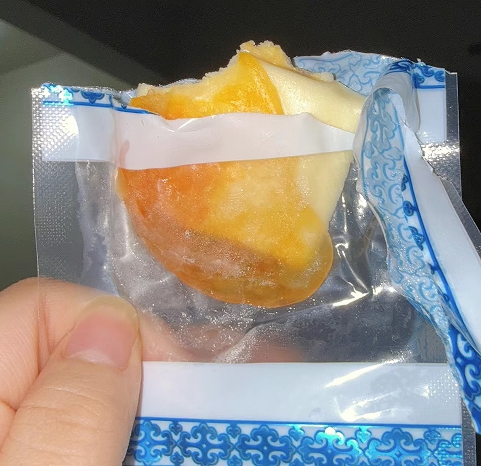 Inner Mongolia milk crispy fruit with milk skin, honey, orange milk skin, cheese, independent small package snacks, 120g * 1 bag