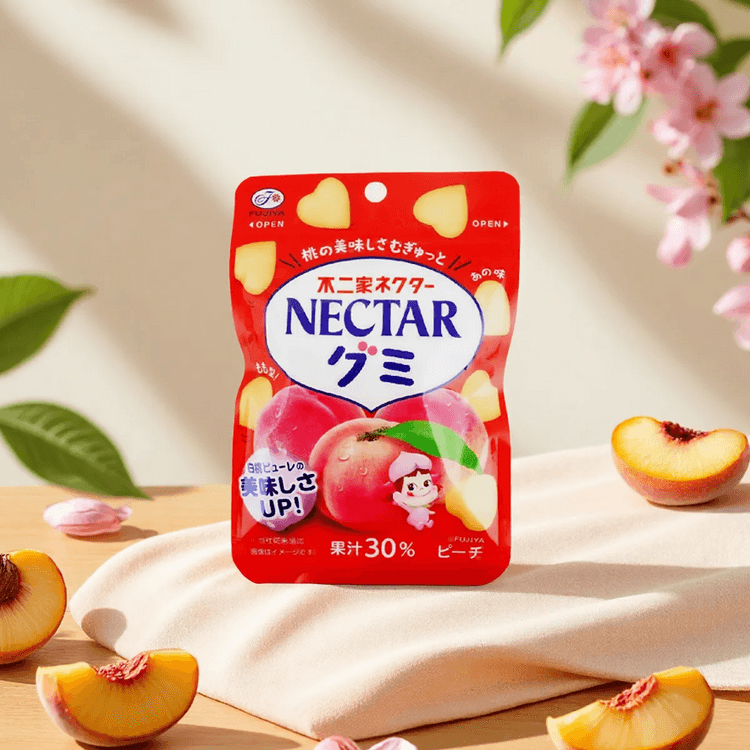 不二家 ネクターピーチゼリーグミキャンディ、1.6オンス【果汁30