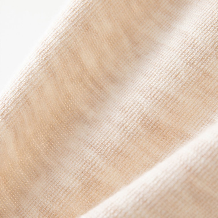 【中國直郵】 HSPM 簡約時尚揚子紗半高領羊毛衫18針無縫打底衫 黑色 M 7