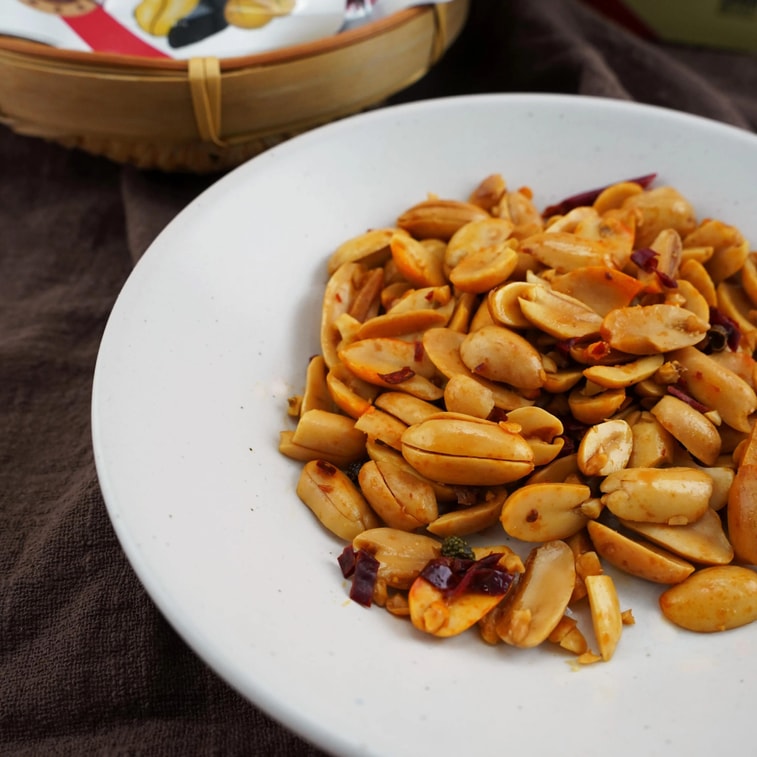 BSX ピーナッツ - スパイシー味 12.70 オンス 3