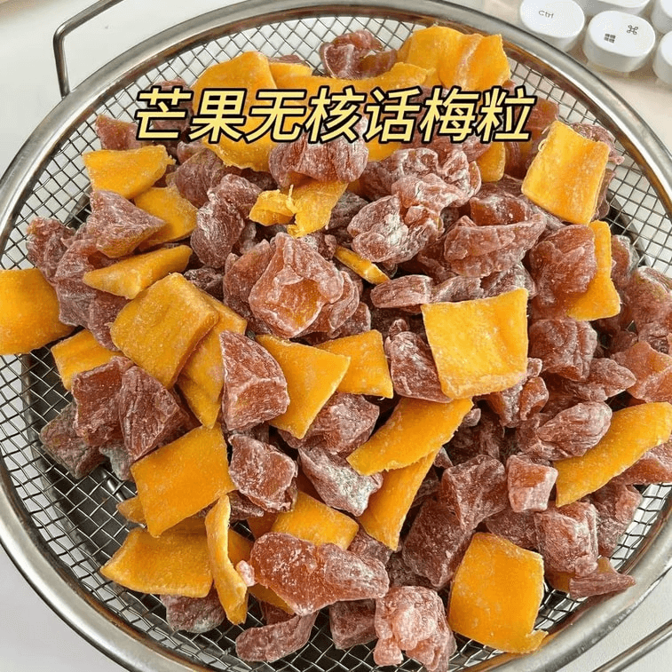 스낵 심볼 정통 차오산 특산 망고 자두 조각 100g* 새콤달콤한 씨 없는 자두 건과일 3