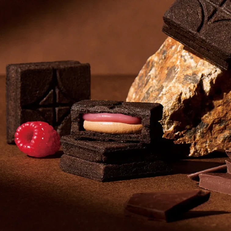 【日本直送】プレスバターサンドジャパンより新入荷！贅沢ラズベリーチョコレートサンドバタークッキー（5枚入り） 3