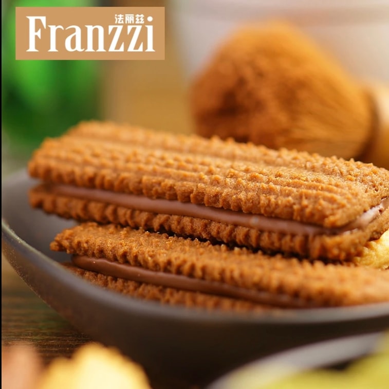 フランツィ 濃厚ダークチョコレートクッキー（10枚入り）【ひとくちサクサク食感と、なめらかなフィリング】 9