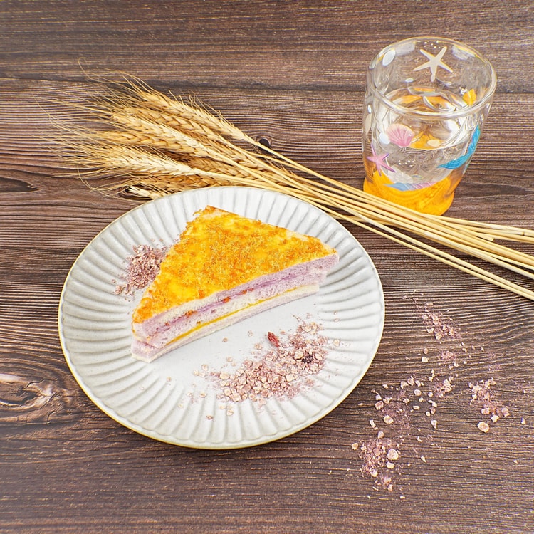 Toastique Sandwich With Taro Filing And Meat Floss oz