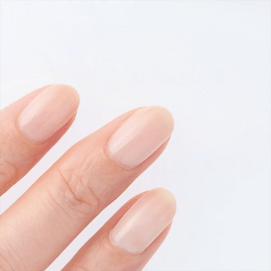 日本CANMAKE井田 马卡龙玩色指甲油 #N29 牛奶糖浆 半透明的白色