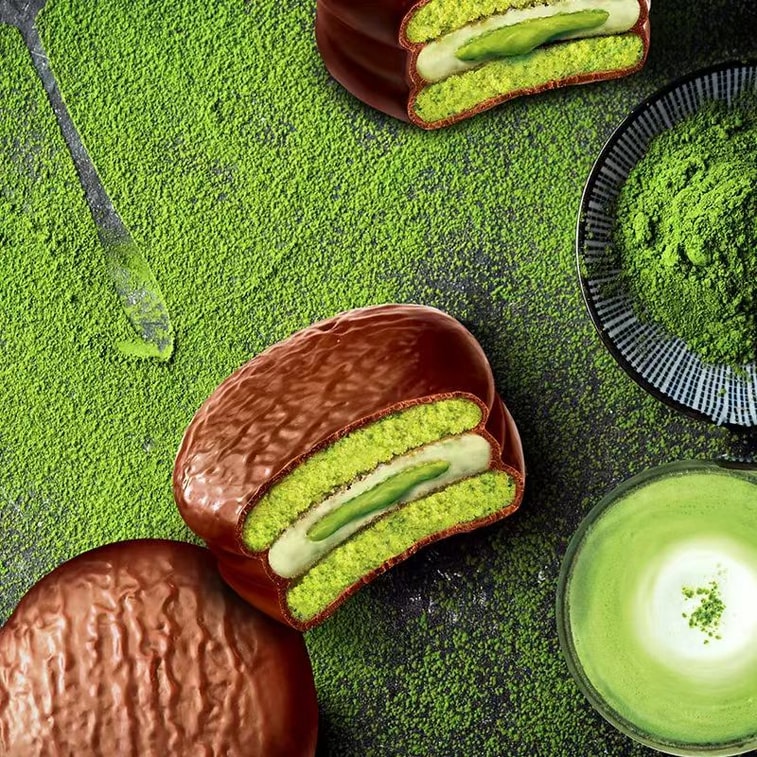 Fresh Matcha Filling Chocolate Pie 216g 4