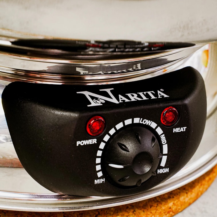 Electric Stainless Steel 2 Way Hot Pot / 4.5Q 6