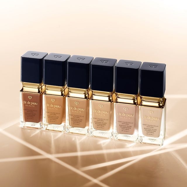 CLE DE PEAU BEAUTE RADIANT FLUID FOUNDATION MATTE OC-00 ・ 35mL