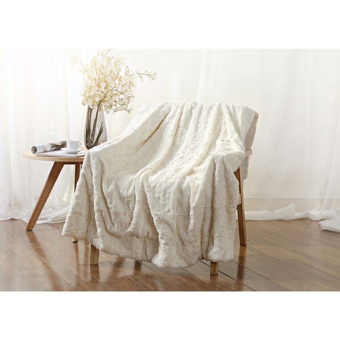 Super Soft White Rose Faux Fur Throw 50”x60”