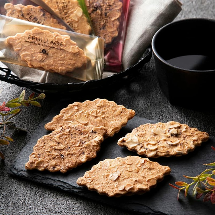 たぬき様　ミルフィオリ 350g Morozoff Leaf Milk Almond Chocolate Sandwich Cookies 12pcs - Yami.com
