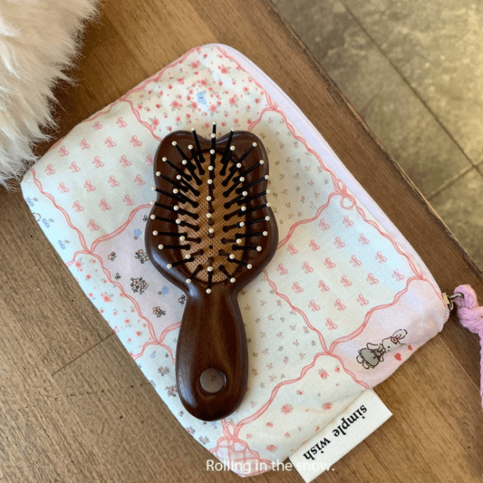 Cute sandalwood cushion brush for women, mini, compact, portable, head massage and meridian, 1 piece 4