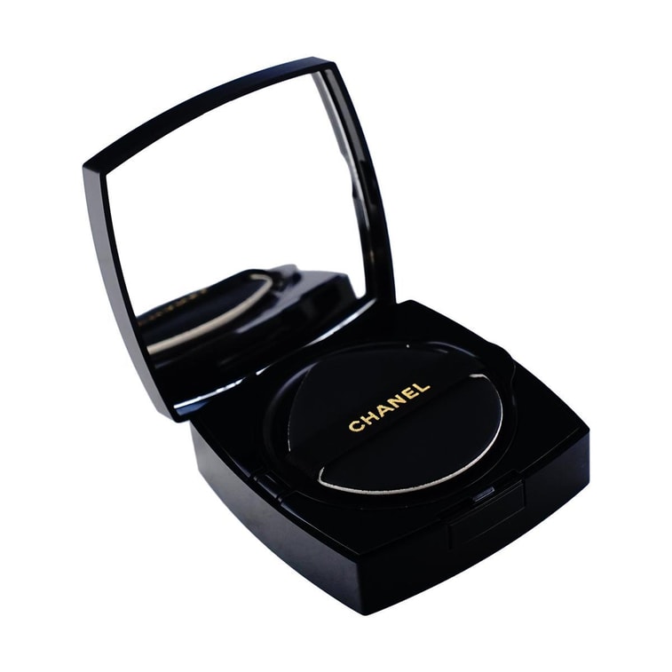 Sublimage Chanel, L’Essence de Teint Cushion Foundation, 0.42 oz. #B10 - For Fair To Light Neutral Skin | Radiant & Ligh 8