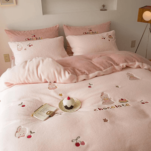 [중국 직배송] 럴러바이 소프트 밀크 플리스 침구 세트 (4피스) - 스위트 버니 파티 - 퀸 사이즈
