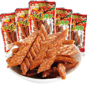 중국 직송 다후이 개방적인 고풍스러운 매운 닭 힘줄 매운 스트립 작은 글루텐 매운 스틱 매운 스낵 8090년대 향수 어린 시절 음식 시대 18g * 5 팩