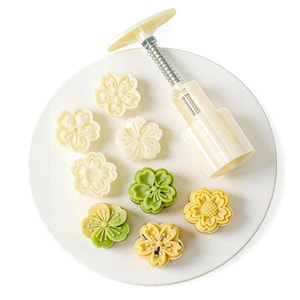 【 Mini Hand Press Pastry Mold 30g 】Small Mooncake Mould Set With Sakura & Text Stamps, Food Grade ABS, For Mung Bean Cake, Snow Skin Mooncake, Easy Demould Home Baking Tool