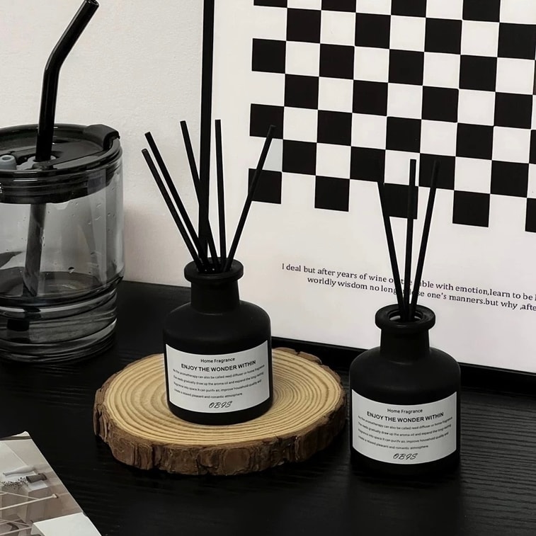 禾美之家 室内扩香无火香薰 100ml大容量 #檀香夜曲【性张力木质香】 高颜值家居香薰香氛【新年节日情人节生日好礼】含香薰棒 持久清香 家用卫生间酒店卧室香氛 空气清新剂 3