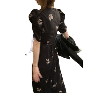 【中国直邮】 爪哇岛 夏季新品  v领抽褶高腰内搭打底长裙 XL码