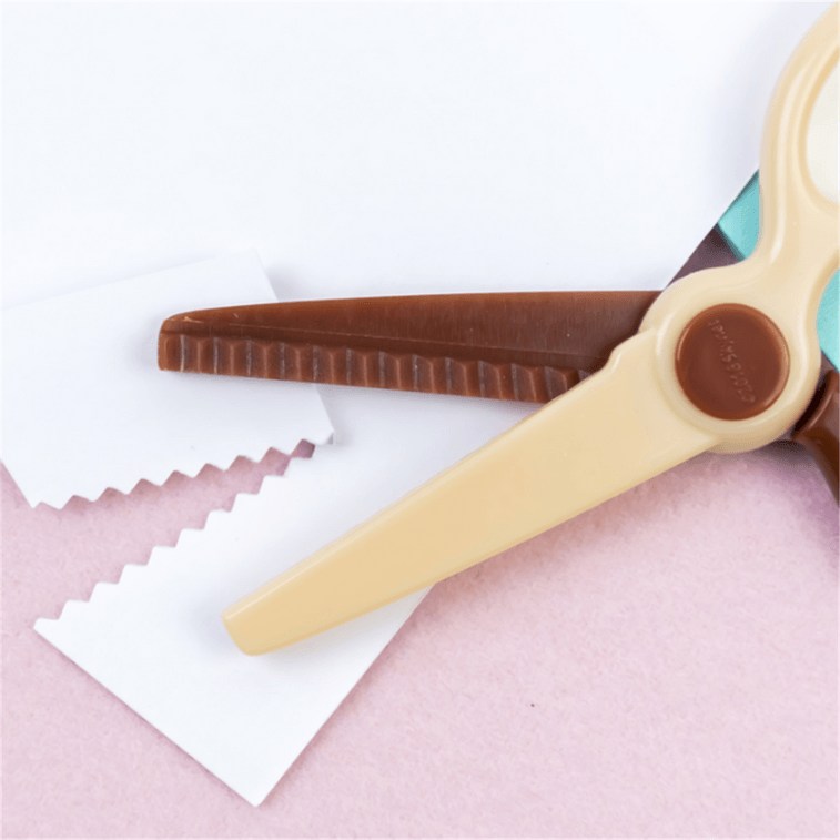 改款淘汰[中国直邮]晨光M&G泰迪熊花边剪刀 儿童手工课 剪纸剪刀 125mm QSS91476 2个装 3