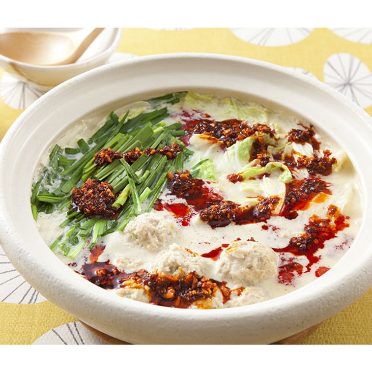 【日本直邮】S&B 蒜蓉杏仁油炸大蒜辣椒油 微辣 110g 3