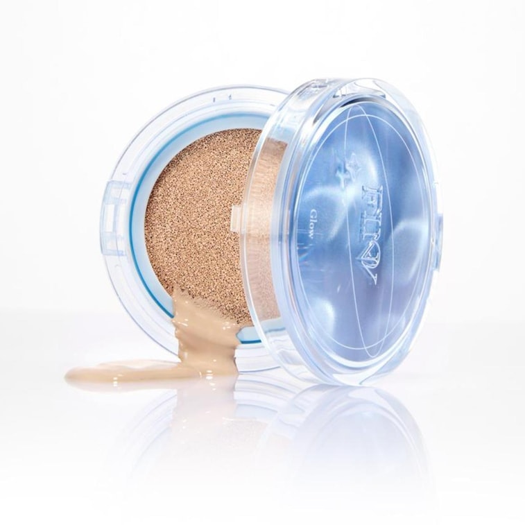 크리스탈 글로우 쿠션 파운데이션, SPF50+ PA++++, #21 라이트 베이지 4