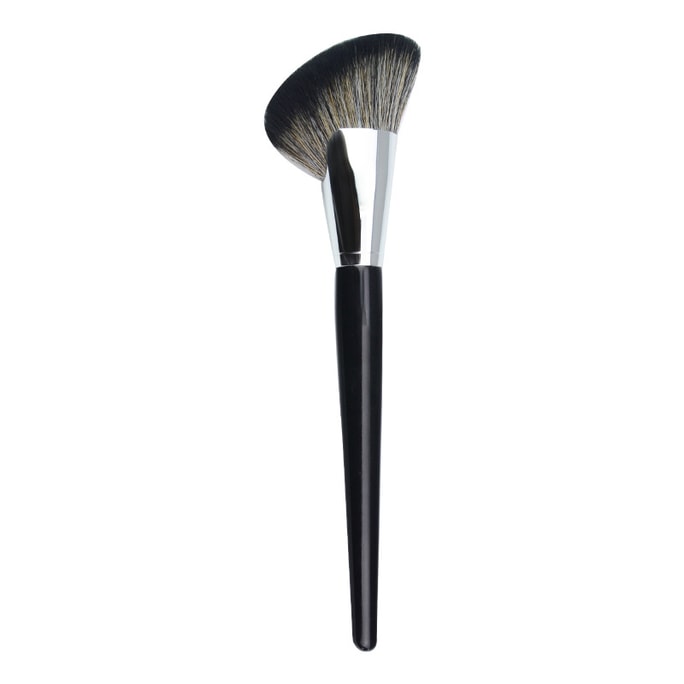 Angled Contour Brush – Large Soft Fiber Sculpting Brush 1pc