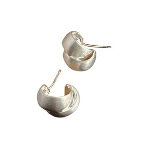 New Niche Antique Style High-End Earrings Brushed Double C-Shaped F