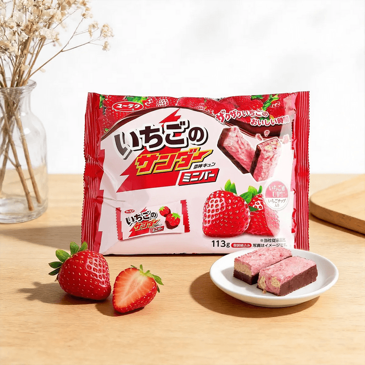YURAKU Ichigo No Thunder Mini Bar- Mini Chocolate Bar, Strawberry