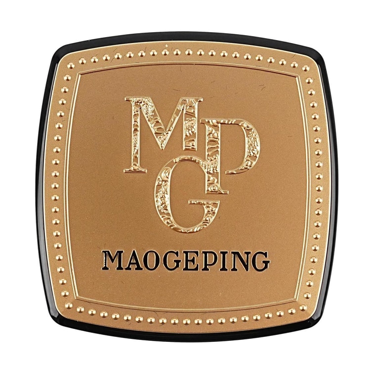 MAOGEPING毛戈平MGP 光影塑颜高光粉饼 新手哑光提亮盘 脸部遮泪沟 4.5g #821 哑光版 嘭嘭饱满清透立体【入门高光】 4