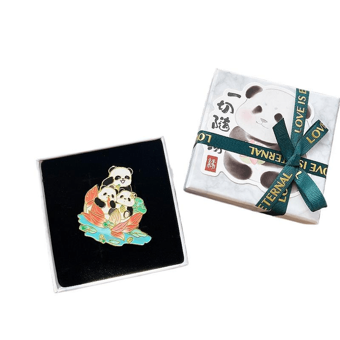 Cultural And Creative Small Gift Panda Refrigerator Magnet Good Luck 7CM*1 Piece
