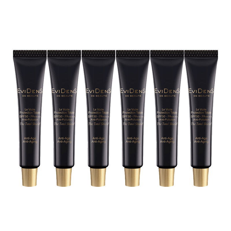The Total Shield Le Voile Protection Totale SPF50 PA++++ Travel