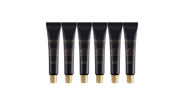 The Total Shield Le Voile Protection Totale SPF50 PA++++ Travel