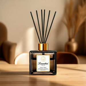 日本LAUNDRIN'  无火香熏 室内扩香 香水棒 植物萃取香薰 经典花香 80ml