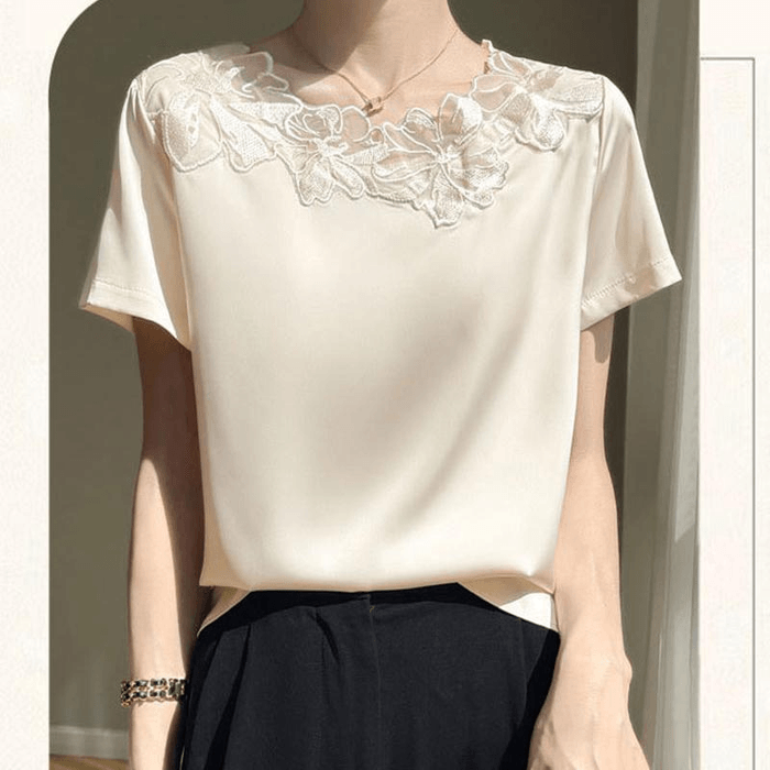 【中國直郵】 ASIS 絲質緞面蕾絲短袖T卹-香檳色 M