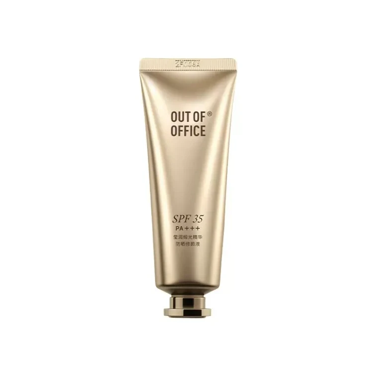 OUT OF OFFICE 瑩潤緞光精華防曬修顏液 #01淺膚色 35ml 提亮潤色防曬隔離 4