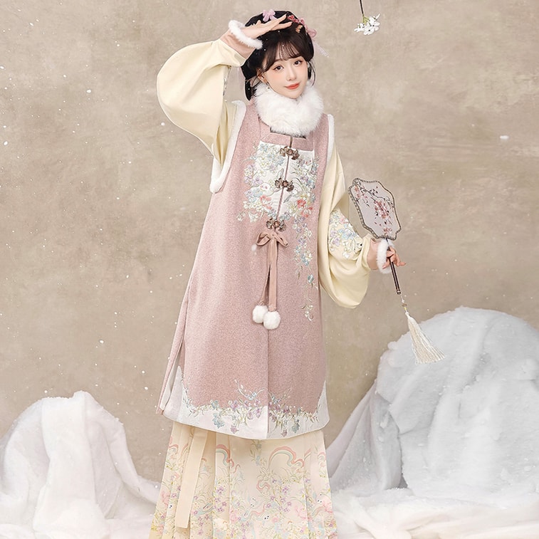 New Original Ming-Style Women's Hanfu: Fleece Lined Long Bijia + Horse-Face Skirt Set, Pink 4-Piece Bedding Set S 3