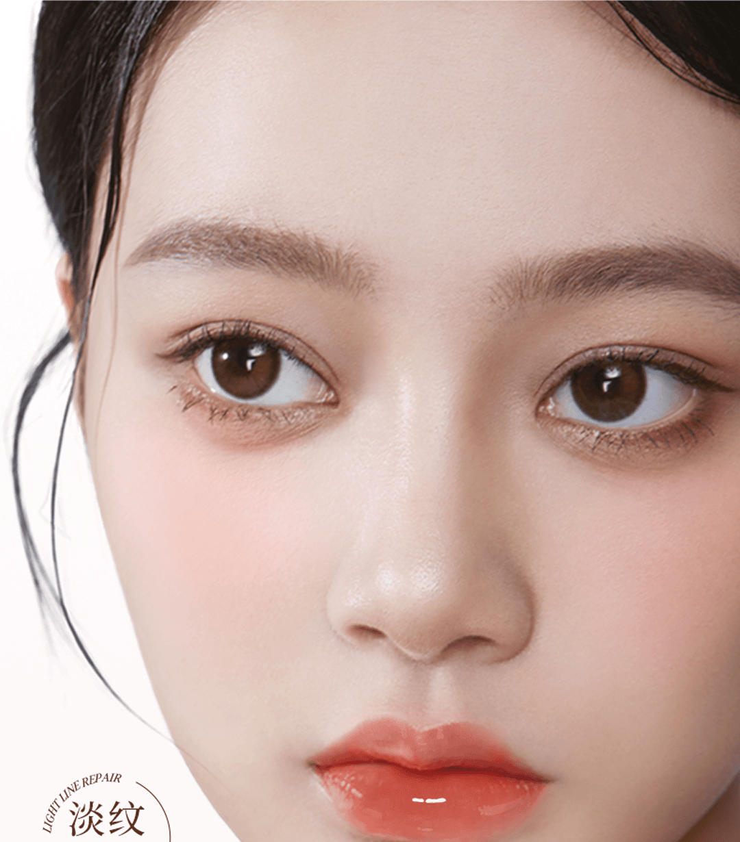 【中國直郵】 小樹美 淡紋變色唇部精華油 變色豐盈唇部精華唇油淡化唇紋潤唇膏護唇精華 桃之夭夭5ml/支