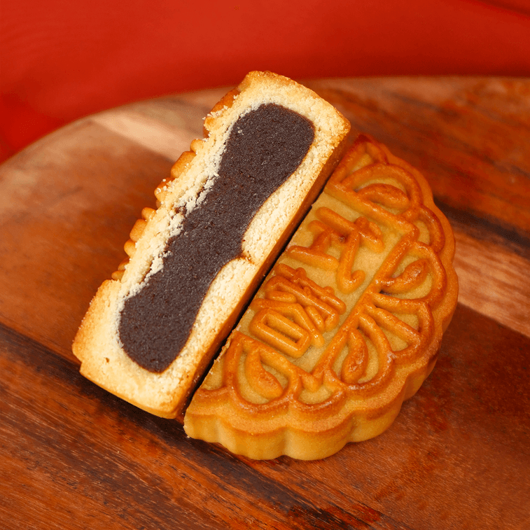 Beijing Traditional Top Grade Royal Assorted Mooncake Luxury Gift Box - 10 Flavors, 17 Pieces, 45.5oz  5