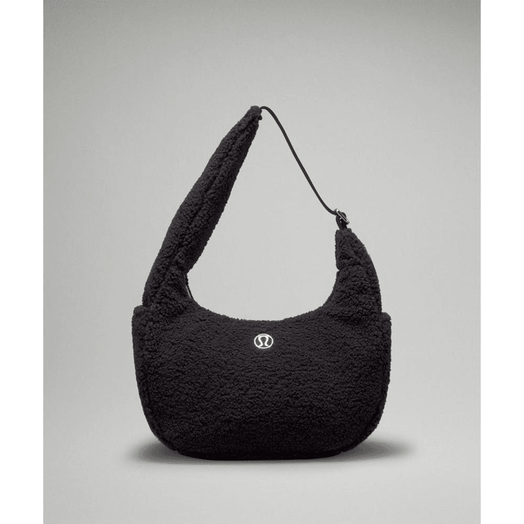 black lululemon shoulder bag