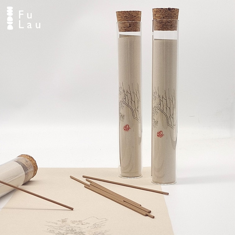 FuLau【手作り新型お香 - 銀針白茶】 ほのかなお茶の香りが、心を落ち着かせ、禅のようなライフスタイルにぴったりです。海南沈香、青檀、老山白檀、天然白茶エッセンシャルオイル、そして芙蓉鎮南香（50g/約70本）を配合。 6