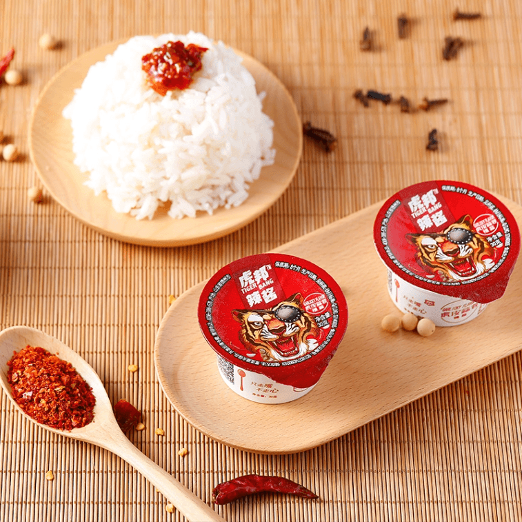 【中国直邮】 虎邦 虎皮蒜蓉辣酱小罐拌面下饭辣椒酱蘸料30g*6杯 3