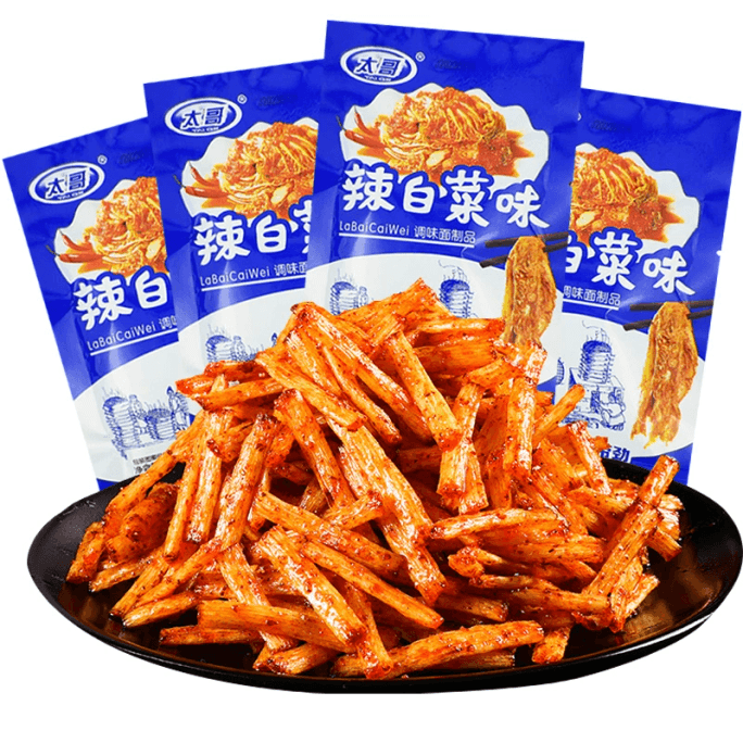 중국 직접 메일 태극 매운 양배추 맛 매운 스트립 어린 시절의 고전 향수 매운 실크 인터넷 연예인 만족스러운 간식 20g*4 팩