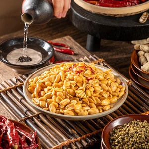 Peanuts Spicy Flavor, 3.6 oz