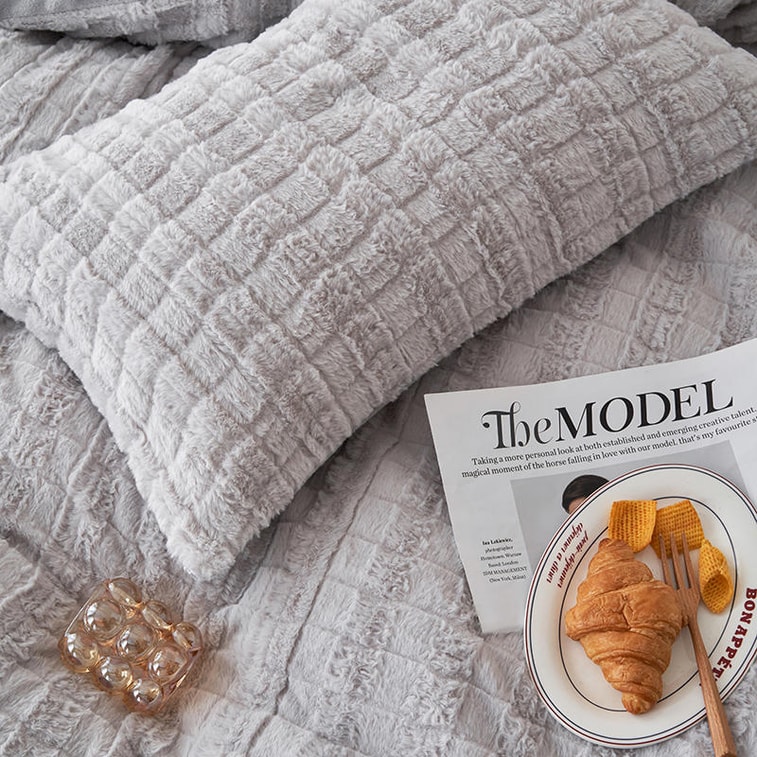 【中国直送】Lullaby プレミアム レイジー 人工ラビットダウン 秋冬 4点セット 寝具 シーツ 掛け布団カバー ホーム ココナッツグレー パフ クイーンサイズ 3