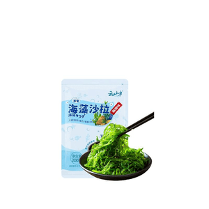 Low-fat Japanese seaweed salad sweet and sour collaboration instant wakame 200g per bag