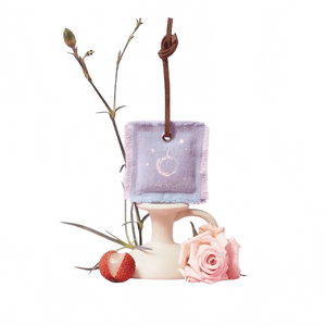 Sweet Lychee & Dream Car Fragrance Bag Floral Fruity Scent Vent Clip Air Freshener Wardrobe Hanging Long Lasting 1 Piece