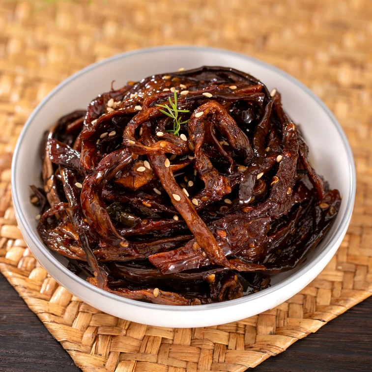 Sauced eggplant, dried chili, Yanbian Korean specialty flavor, traditional sauce, pickled vegetables, spicy lazy meal 100g*1 pack 6