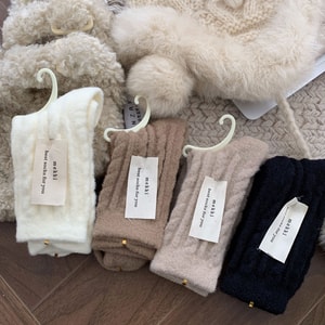 [중국 직배송] HSPM 가을/겨울 신상품 플러시 산호 플리스 두꺼운 따뜻한 양말, 밀크 화이트, 커피, 카키, 블랙, M