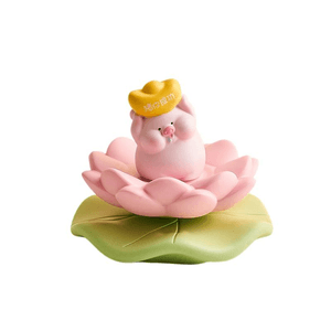Cute pig ornament rotating decompression ornament pig you successfully lotus leaf base 8.6 * 7.2cm